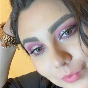 Meet your Posher, Teresa